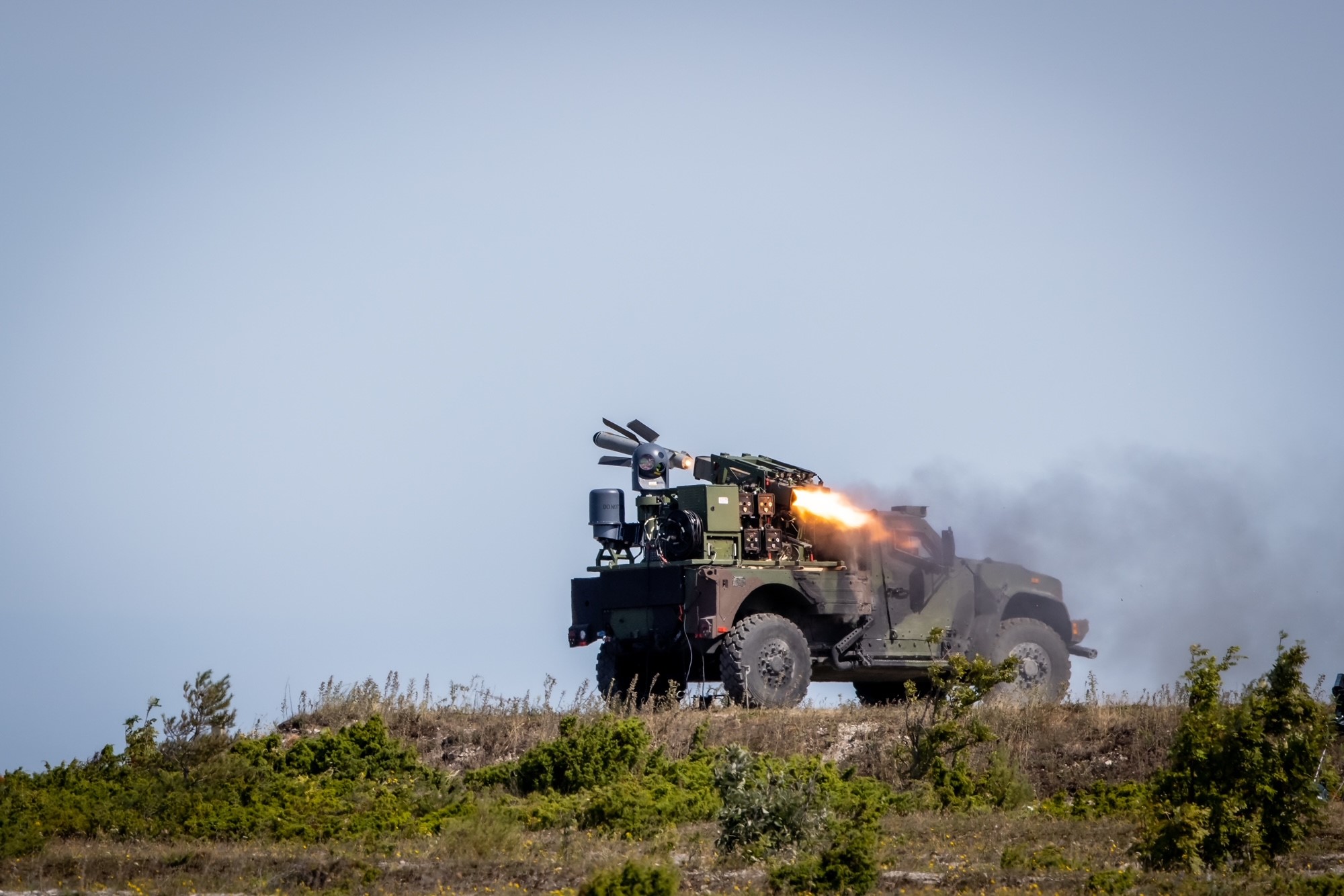 ПТРК "Spike-LR-2". ПТРК Spike NLOS. Spike NLOS JLTV. JLTV Oshkosh.